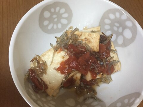 焼き豆腐の梅じゃこ